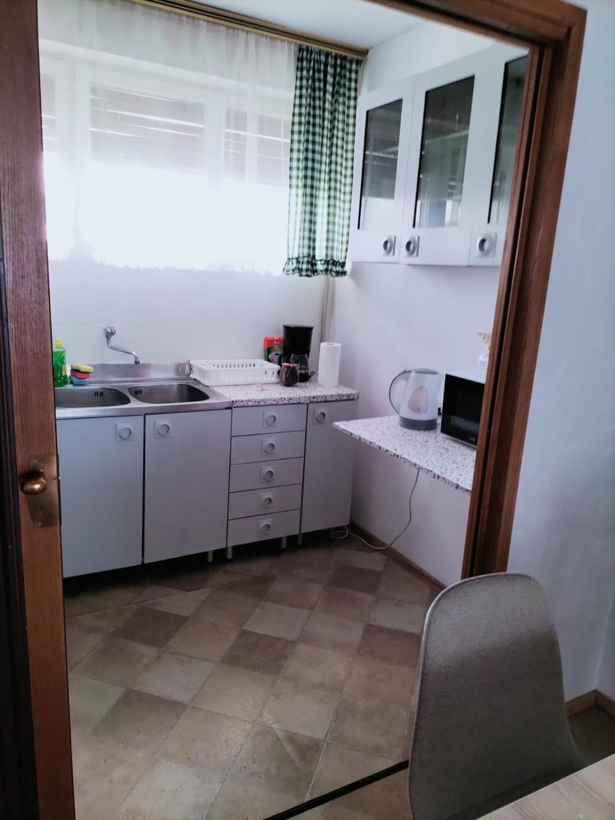 Apartment Omiska สปลิท ภายนอก รูปภาพ
